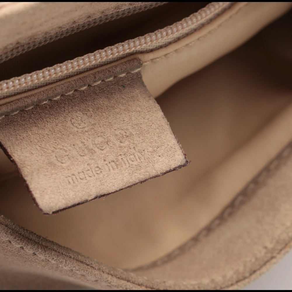 Gucci Suede Flap Front Shoulder Bag with Dustbag! - Picture 12 of 14